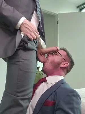 #Blowjob #Glasses #Onlyfans #Bareback #Gay #Hairy Cock #Fucking #Feet Licking #Vertical Porn #Leaks #Hungskater