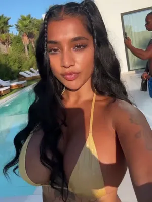 #Big Tits #Brunette #Pornstar #Onlyfans #Teasing #Swimsuit #FYP #Tiktok Porn #Leaks #Onlyfans Models #Instagram Leaks #Tiktok18+ #Yasminakhan