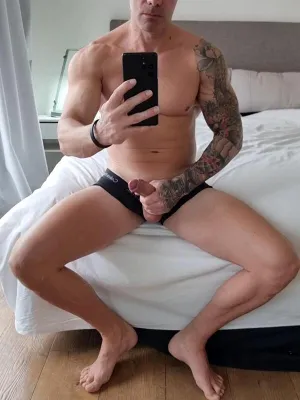 #Tattoo #Muscular #Mirror #Solo #Onlyfans #Gay #Jerking Off #Tatuaje #Valentino Fox