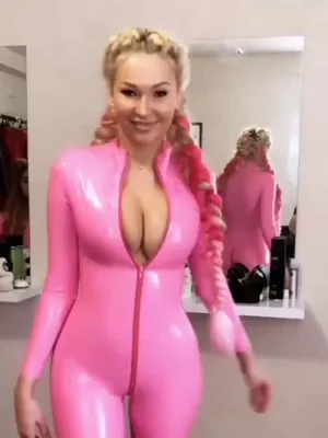 #Blonde #Fetish #Latex #Vertical Porn