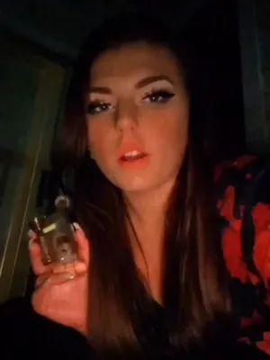 #Brune #Onlyfans #Porno In Verticale #Perdite #Onlyfans Modelle #fr- F Reexcharlottex