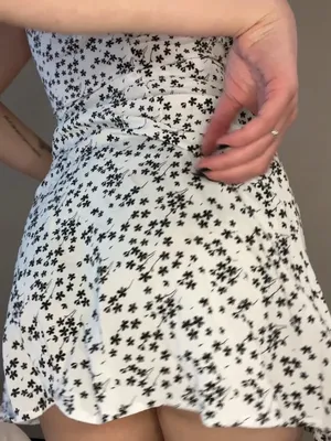 #Amateurs #Tattoo #Ass #Naked #Solo #Onlyfans #Dress #Sexy #Upskirt #Floral Dress #Butt Flash