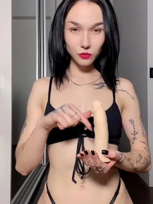 #Brunette #Tattoo #ディルド #モデル #Vertical Porn #Mary Mistress