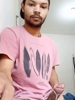 #Amateurs #Big Cock #Athletic #Cum #Solo #Brazilian #Gay #Latino #Jerking Off #Vertical Porn #T Shirt #Cap #Kadsdcvl