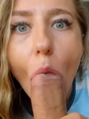 #Blowjob #Pov Blowjob #超大鸡巴 #Best Blowjob #Vertical Porn #Eleonora Linn