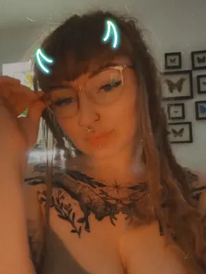 #Big Tits #Redhead #Tattoo #Glasses #Dreadlocks #Onlyfans #Vertical Porn #Leaks #Onlyfans Models #Xaozora