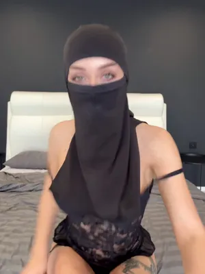 #Big Tits #Lingerie #Solo #Onlyfans #Legs #Teasing #Corset #Muslim #Hijab #Long Legs #Sasha Savage
