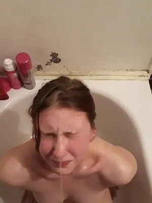 #Pissing #Vertical Porn