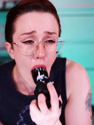#Hairy #Brunette #Glasses #Pussy #Dildo #Anal Plug #Big Dildo #Solo #Camgirl #Webcam #Short Hair #Dildo Blowjob #Magic Wand #Fansly #Wet Pussy #Closeup #Trimmed #Close Up Pussy #Vertical Porn #Nika Reznik