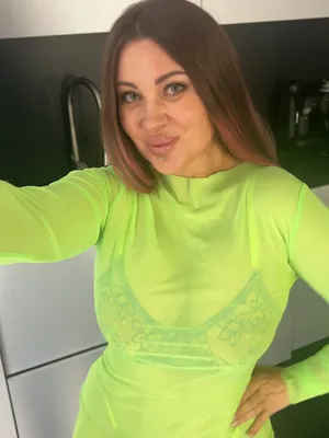 #Amateurs #Mères #Solo #Onlyfans #Allumeuse #Robes #Vertical Porn #Tiktok Porn #Tiktok Nsfw #Séduisant Tiktok #Tiktok18+ #Elizabeth Royce