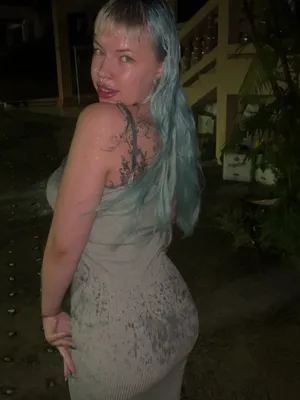 #Tätowierung #Solo #Onlyfans #Necken #Bunte Haare #Vertikal Porno #Nasenpiercing #Winona