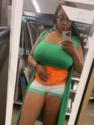 #Gros Seins #Lunettes #Ebony #Onlyfans #Vertical Porn #Fuites #Onlyfans Modèles #Laddyreddllc