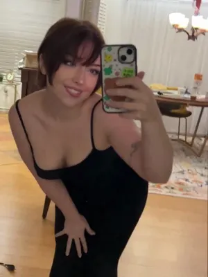 #Onlyfans #Vertical Porn #Leaks #Onlyfans Models #Serinide