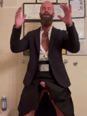 #Solo #Gay #Bearded #Jerking Off #Bald #JOI #Scottish #Vertical Porn #Gay Fetish #Dirty Talking #Kilt #Kilt Fetish #Skirt Fetish