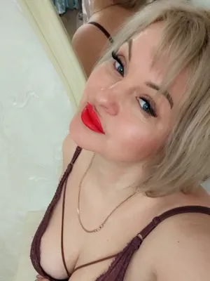 #Mères #Gros Seins #Nichons #Blonde #Vertical Porn #Mauvaise Maman