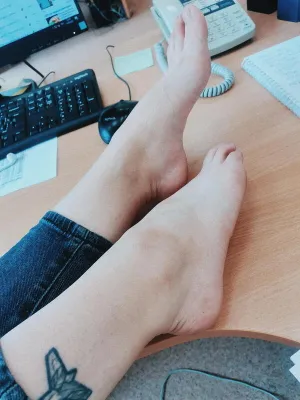 #Foot Fetish #Fansly #Yanalova