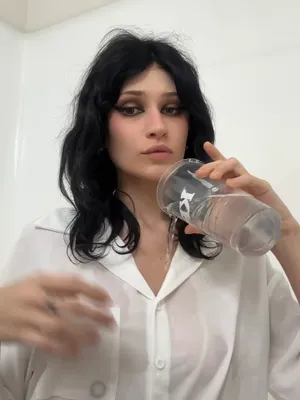 #Amateurs #Nichons #Douche #Solo #Onlyfans #Fansly #Séduisant #Corps Séduisant #T Shirt Mouillé #Tiktok Nsfw #Tiktok18+ #Water Play