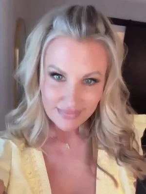 #MILF #Blonde #Onlyfans #Vertical Porn #Leaks #Onlyfans Models #Mrsandiofficial