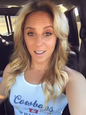 #Blonde #Onlyfans #Vertical Porn #Leaks #Onlyfans Models #Bailey Brews