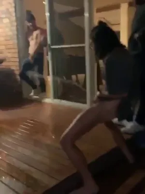 #Public #Pissing #Vertical Porn