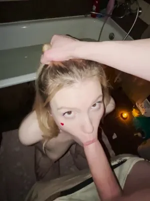 #Amateurs #Teen #Blowjob #Blonde #Home Video #Vertical Porn