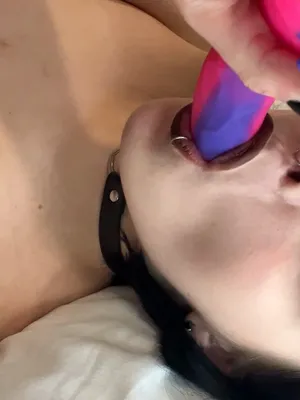 #Amateurs #Brunette #Deepthroat #Dildo #Solo #Onlyfans #Sexy #Collar #Dildo Play #Goth Style #Silicone Dildo #Lip Ring