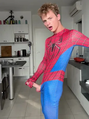 #Fantasia #Porra #Solo #Gay #Gay Jovem #Dando Uma Punheta #Homem- Aranha #Pornô Vertical