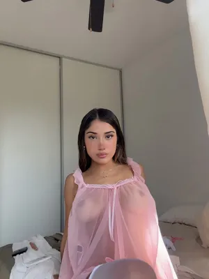 #Amateurs #Teen #Big Tits #Bouncing Tits #Onlyfans #Teasing #Mia Valencia