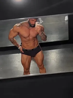 #Tattoo #Muscular #Onlyfans #Gay #Vertical Porn #Leaks #Onlyfans Models #Lucas Lakutsin