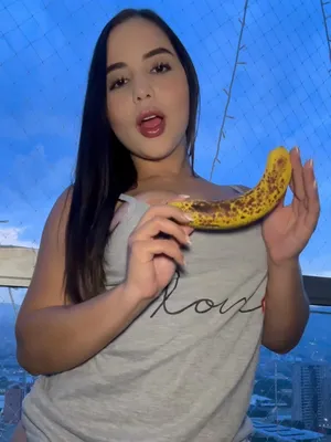 #Amatorzy #Latina #Banana #Solo #Kuszenie #Fake Tits #Balcony #Sexy #Camsoda #Gaby Ferrer