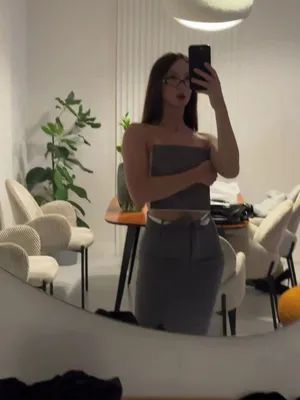 #Amateurs #Glasses #Lipstick #Skirt #Mirror #Solo #Teasing #Mistress #Fansly #Sexy #Cute Girl #Goddess #Findom #Office Core #Break
