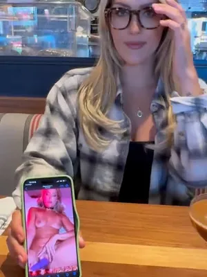 #Public #Blowjob #Blonde #Glasses #Masturbation #Vertical Porn