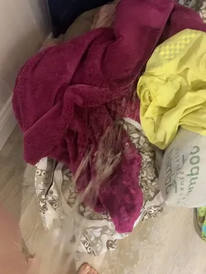 #Pissing #Fetish #Vertical Porn