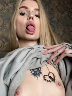 #Teen #Tattoo #Blonde #Small Tits #Piercing #Flashing Tits #Solo #Onlyfans #Teasing #Sexy #Vertical Porn #Sofaaaaaaaaaa