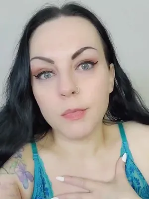 #Big Tits #Brunette #Tattoo #Onlyfans #Vertical Porn #Leaks #Onlyfans Models #Amywynters