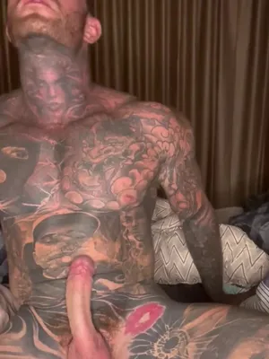#Tattoo #Muscular #Onlyfans #Vertical Porn #Leaks #Onlyfans Models #Onlycamsxxx