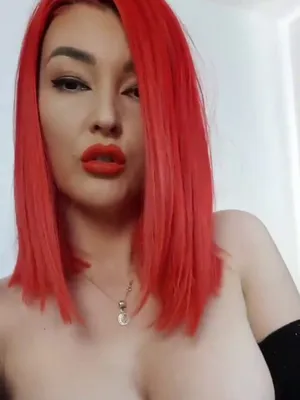 #Pelirroja #Culo #Perforador De Pezones #Lencería #Onlyfans #Vertical Porn #Filtraciones #Modelos De Onlyfans #Obediente SLT