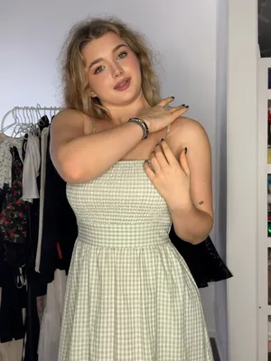 #Amateurs #Teen #Brunette #Solo #Onlyfans #Vertical Porn