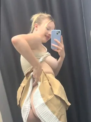 #Amateurs #Teen #Beautiful #Onlyfans #Teasing #FYP