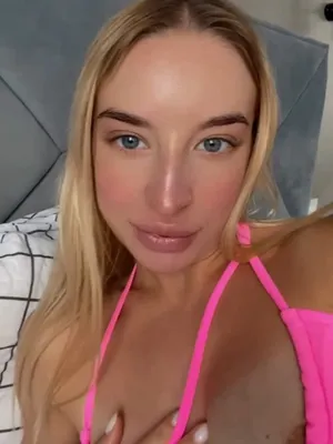 #Amateurs #Blonde #Chatte #Rasée #Solo #Onlyfans #Allumeuse #Gros Plan #Vertical Porn #Jeu Solo De Chatte #Jenny Eyre