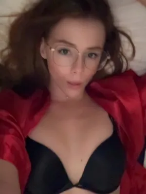 #Amateurs #Redhead #Glasses #Petite #Solo #Young #Onlyfans #Teasing #Bra #Cute Girl #Vertical Porn #Tiny #Skinny #Eli Ryin