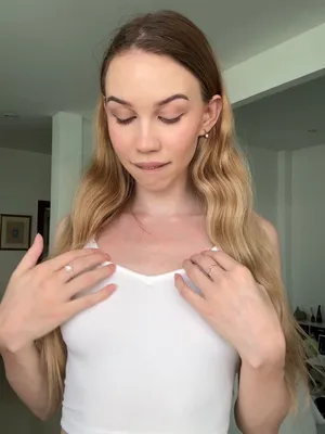 #Amateurs #Blonde #Flashing Tits #Naked #Solo #Onlyfans #Teasing #Hot #Natural Tits #Flash #Sexy #Lifting Shirt