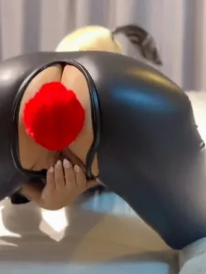 #Blowjob #Blonde #Cumshot #Anal Plug #Fucking #Chaps #Vertical Porn