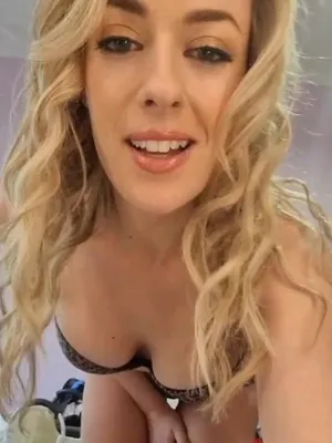 #Loira #Onlyfans #Pornô Vertical #Vazamentos #Modelos Onlyfans #Rosa Brighid
