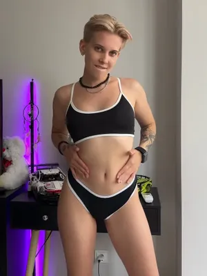 #Teen #Blonde #Glasses #Small Tits #Pussy #Solo #Short Hair #FYP #Tiktok Porn #Sexy Tiktok #Tiktok18+ #Cyber V