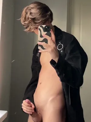 #Před Zrcadlem #Sólo #Homosexuálové #Twink #Jerking Off #Vertikální Porno #Tiktok Porno #Tiktok Leaks #Sexy Tiktok #Tiktok18+