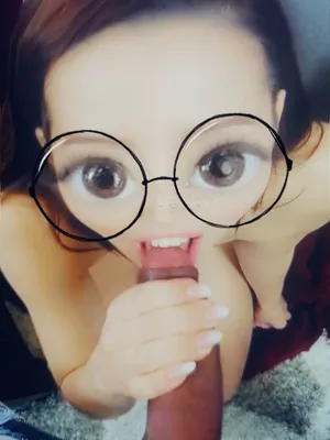 #Kouření Péra #Brunetky #Srandičky #Efekty #Vertikální Porno #Tiktok Porno #Tiktok18+