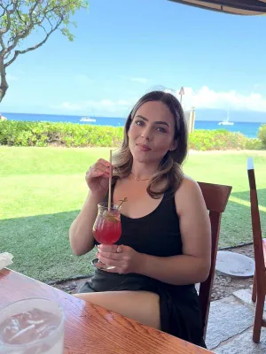 #Bella #Da Sola #Onlyfans #Abiti #Vacanza #Foto #Onlyfans Modelle #Cocktail #