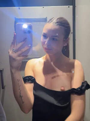 #Teen #Brunette #Small Tits #Beautiful #Flashing Tits #Mirror #Solo #Onlyfans #Sexy #Cute Girl #FYP #Changing Room #Dianyshka