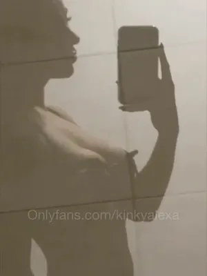 #Onlyfans #Vertical Porn #Leaks #Onlyfans Models #Kinky Alexa